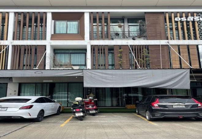 อาคารพาณิชย์หลุดจำนอง ธ.ธนาคารกสิกรไทย เชียงใหม่ สารภี ไชยสถาน